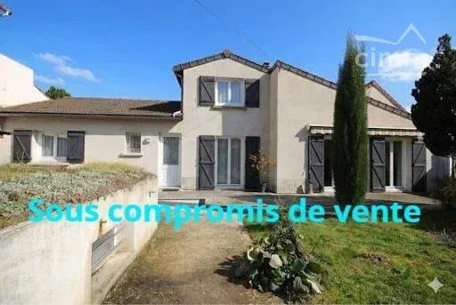 Maison 4 pièces - Maison de 82m² à Champs-sur-Marne